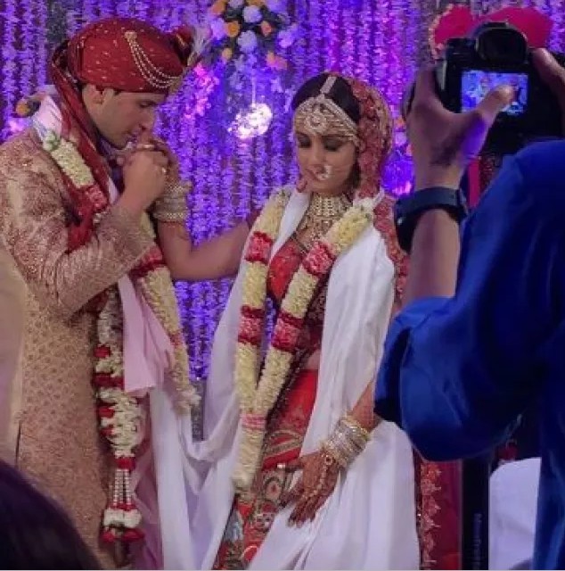 At Age 36 Bollywood Actress Aarti Chabria Ties The Knot With Her Boyfriend Aarti chabria bollywood celeb weddings celeb wedding 2019 salman khan. at age 36 bollywood actress aarti