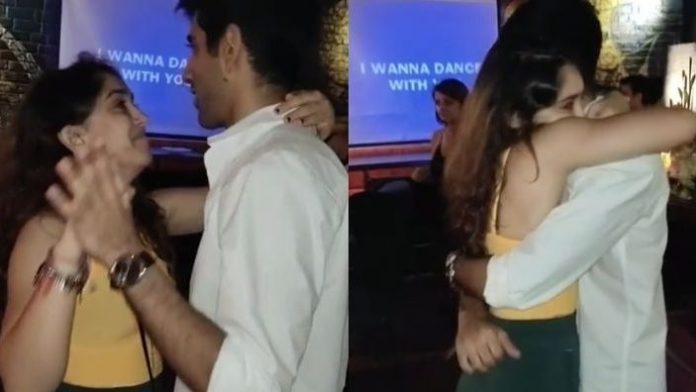 Aamir Khan’s Daughter Ira Khan Caught in a Camera While Dancing Romantically With Boyfriend Mishaal Kirpalani