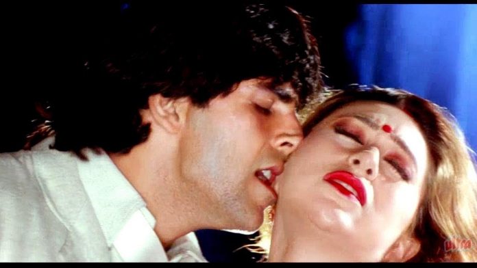 Karisma Kapoor Used to Refuse Akshay Kumar Films to Save Her Career