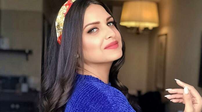 Himanshi Khurana
