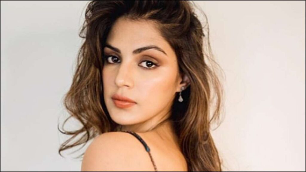 rhea chakraborty again make headlines after ncb issues rhea chakraborty again make headlines after ncb issues