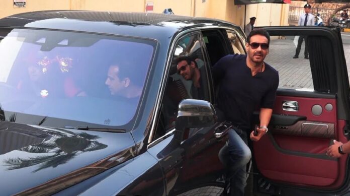 This Man stopped Ajay Devgan’s car on the road… !!