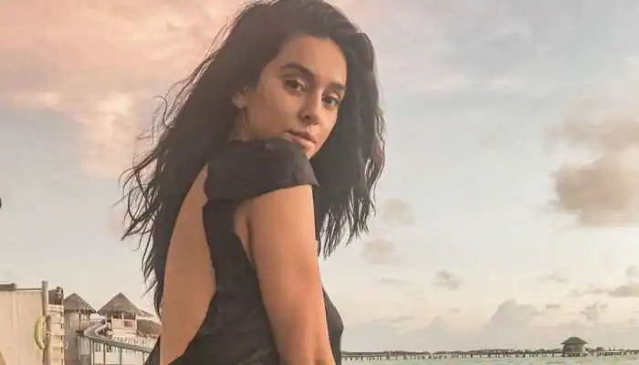 Shibani Dandekar