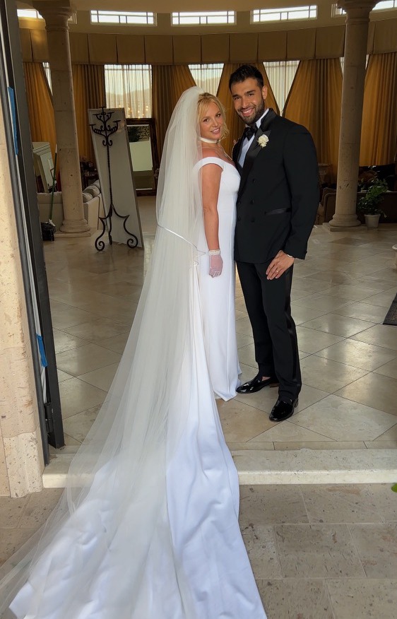 Britney Spears wedding pics