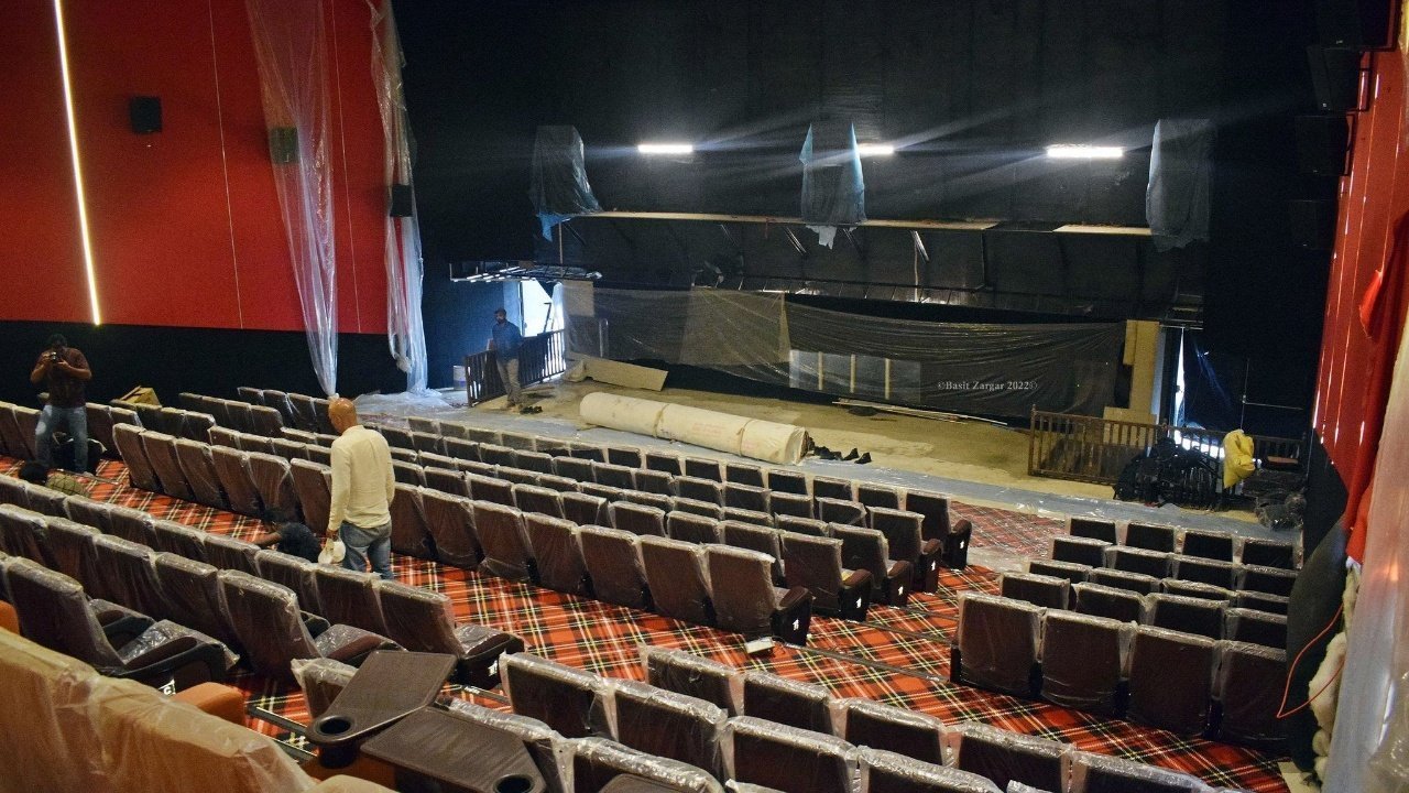 Kashmir To Get Its First High-End Multiplex Cinema In September After three decades, Deets Inside