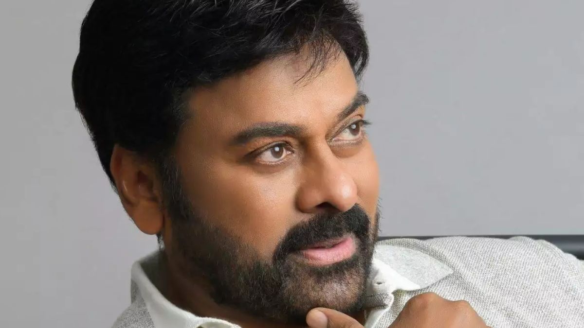 Chiranjeevi felicitated with Indian Film personality of the year award at the 53rd IFFI