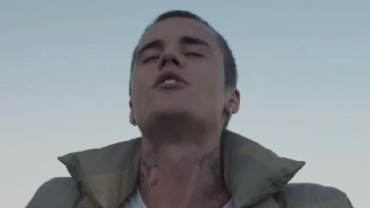 Apple Music launches the Top 100 global songs chart, check out the most-loved songs