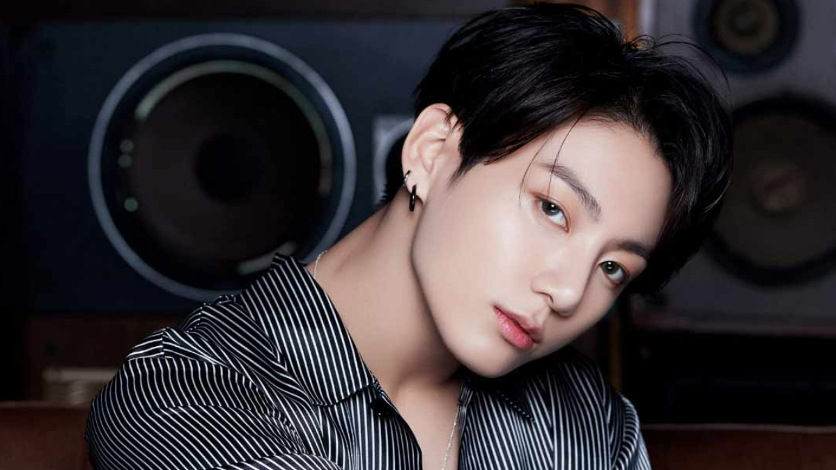 Jungkook bags 2 SEC awards for International Male Artist of the Year and International Song of the Year