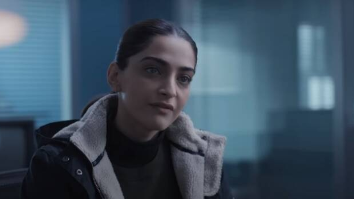 Blind teaser: Sonam Kapoor appears as a visually-challenged police officer in this investigative thriller