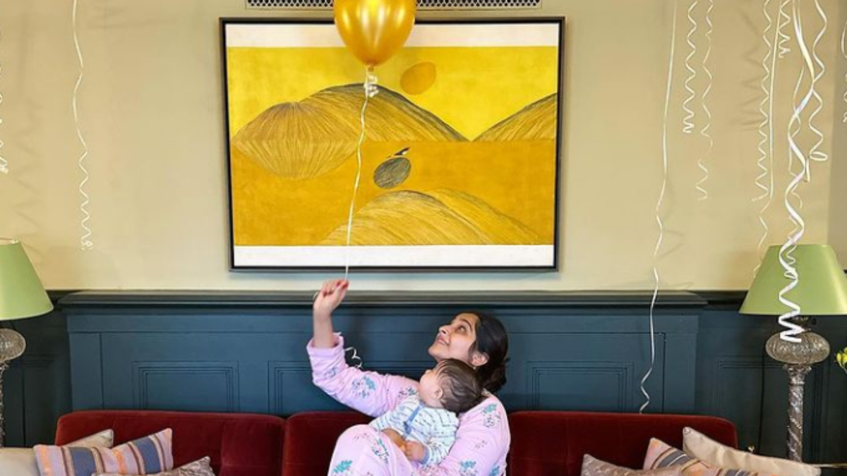 Sonam Kapoor celebrates birthday with Anand Ahuja and Vayu, wishes pour in