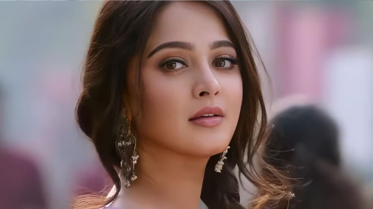 7 enthralling movies starring superstar Anushka Shetty