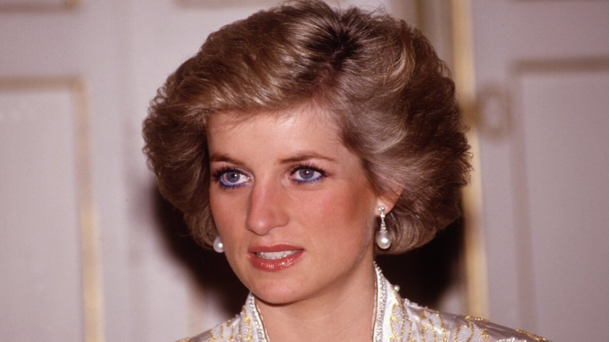 Princess Diana stopped wearing her sporting blue eyeliner, here’s why