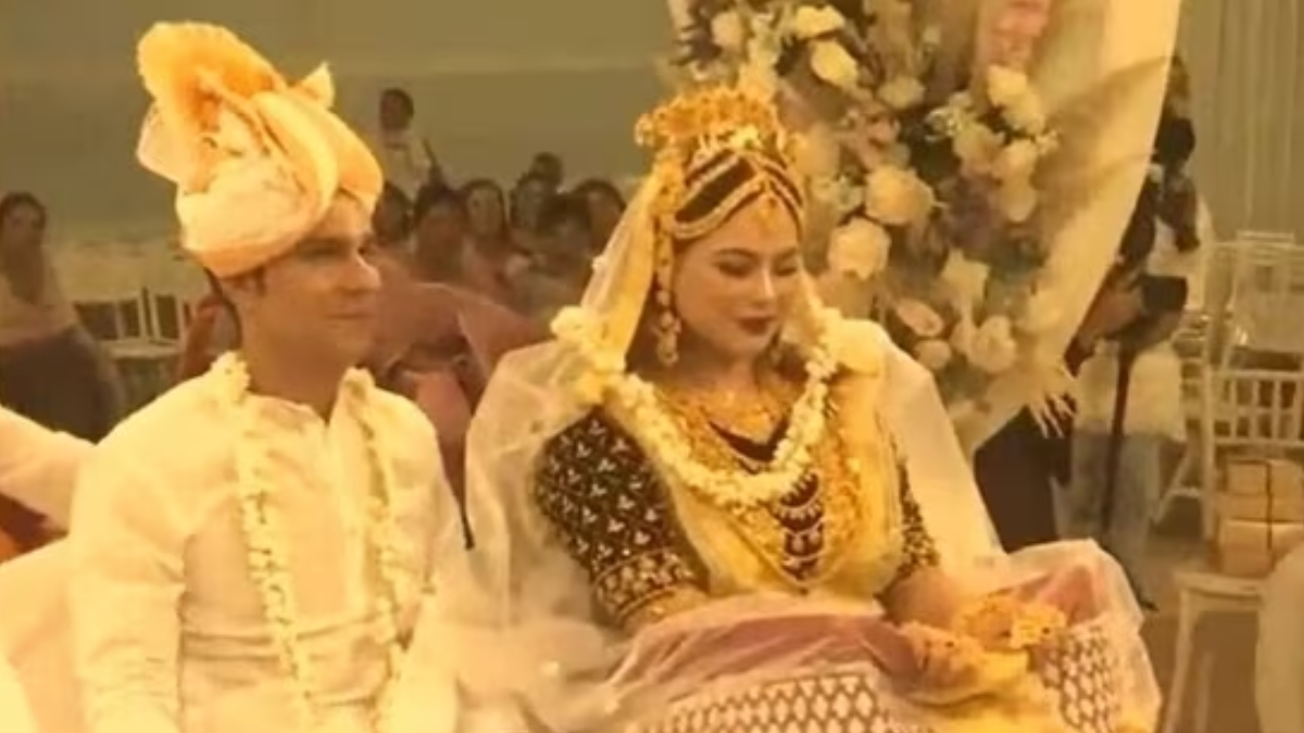 ITS OFFICIAL! Randeep Hooda, Lin Lishram gets married in Imphal