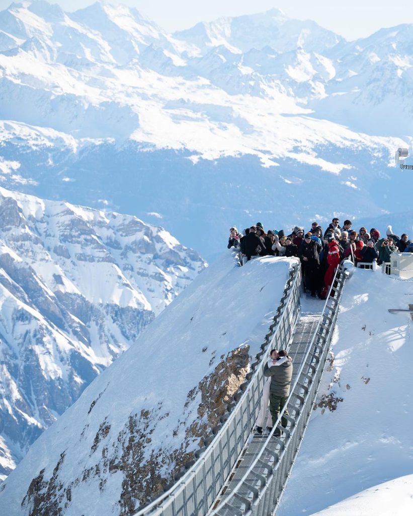 Amy Jackson And Ed Westwick romantic pictures