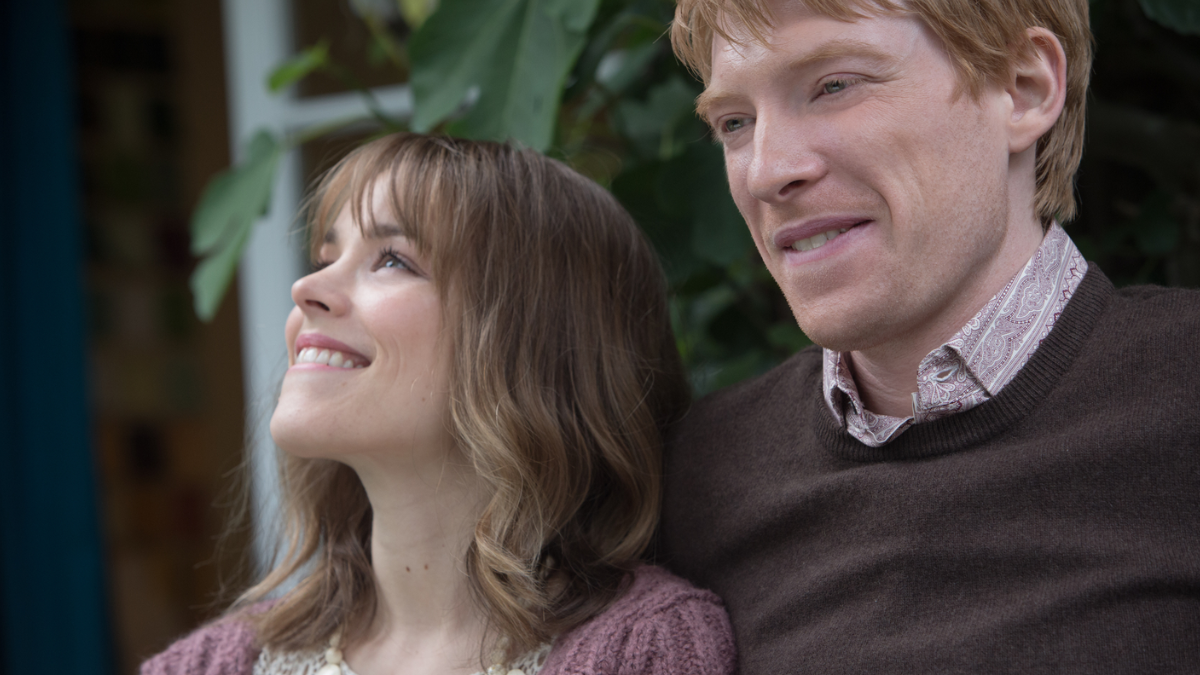 Sci-fi Hollywood movies with a hint of romance