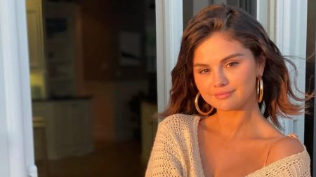 Drollsquad explains TikTok conspiracy surrounding Selena Gomez