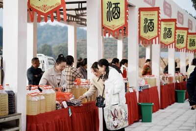 Xinhua Silk Road: Annual wine-themed folk culture festival held in E. China’s Jiangxi Province