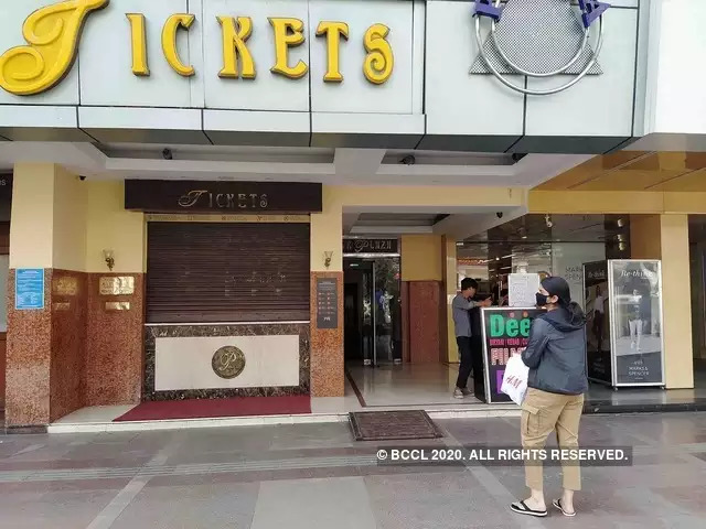 Corona Virus Effect On Bollywood: Film Industry Loss Estimated To Be Rs 500-800 Crore